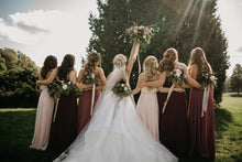 Load image into Gallery viewer, Antique Lily on the Thames - DIY Wedding Flowers Think burgundy, dark greens, with accents of subtle tan/blush/rust hues. Congratulations on your upcoming wedding! There’s so many things to consider and budget for. Lily on the Thames offers the memory mak
